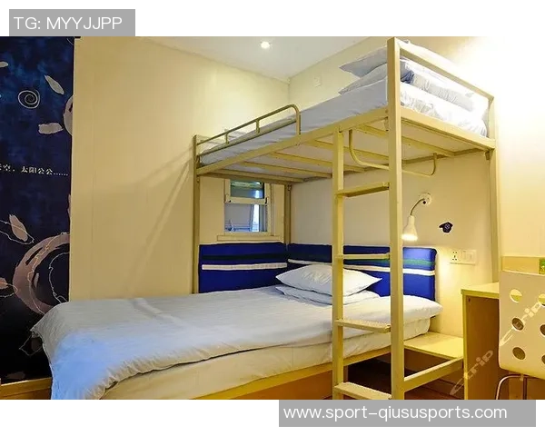 海友酒店与汉庭相邻，虹口足球场周边的理想住宿选择